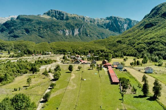 Ethno Katun Rosi Agrotourism Hotel Gusinje Exterior photo