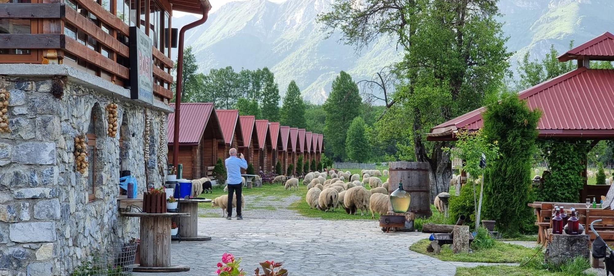 Ethno Katun Rosi Agrotourism Hotel Gusinje Exterior photo